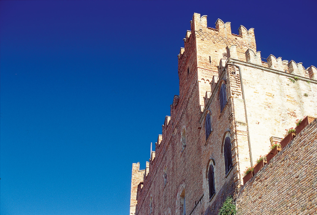 Castello di Montemagno (2)